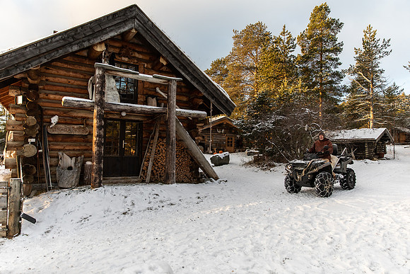 20211107_Engholm Husky-7484-2