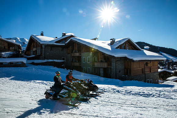 Snowmobile Four Seasons Megeve