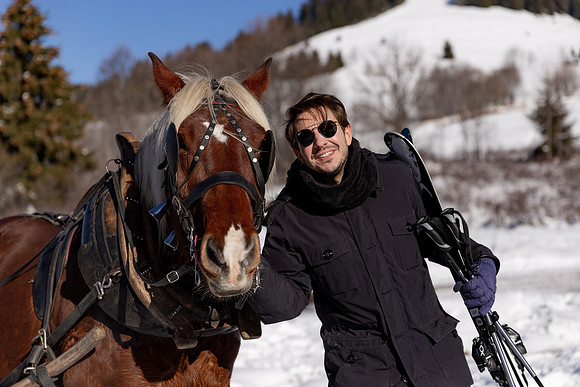 20181215_FRENCH JOURNALISTS PRESS DAY & STOCK ACTIVITIES-6653