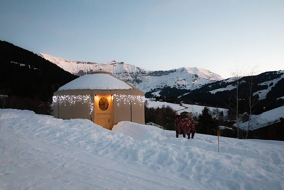 20190223_Yurt-torchlight-0525