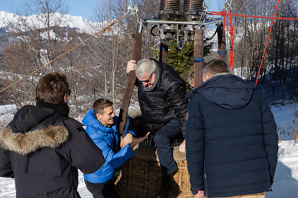 20181215_FRENCH JOURNALISTS PRESS DAY & STOCK ACTIVITIES-6544