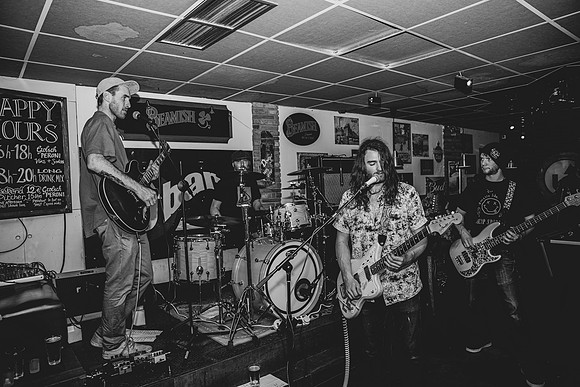 20200124_Cheap Spirits-0296-2