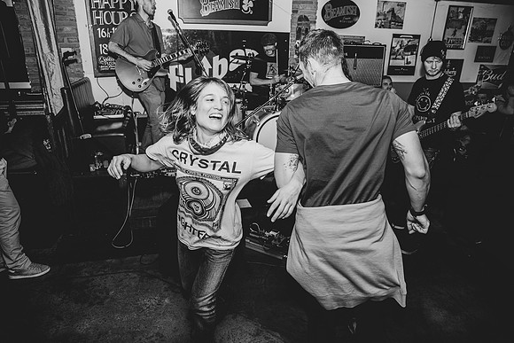 20200124_Cheap Spirits-0340-2